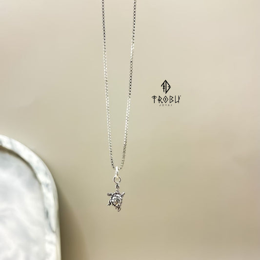 Collar Honu Mini Plata