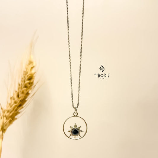 Collar Sol Ónix Plata